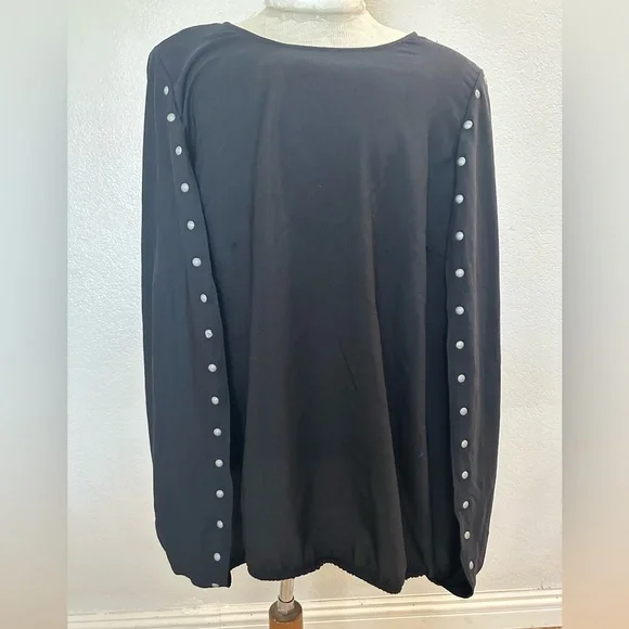 Lane Bryant Black Cape Women’s Top | Size 22/24 - Picture 2 of 8